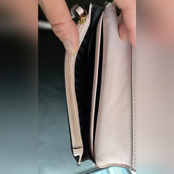 VICTORIA'S SECRET STUDDED V QUILT CREDIT CARD PHONE HOLDER WRISTLET WALLET PINK - Picture 5 of 7